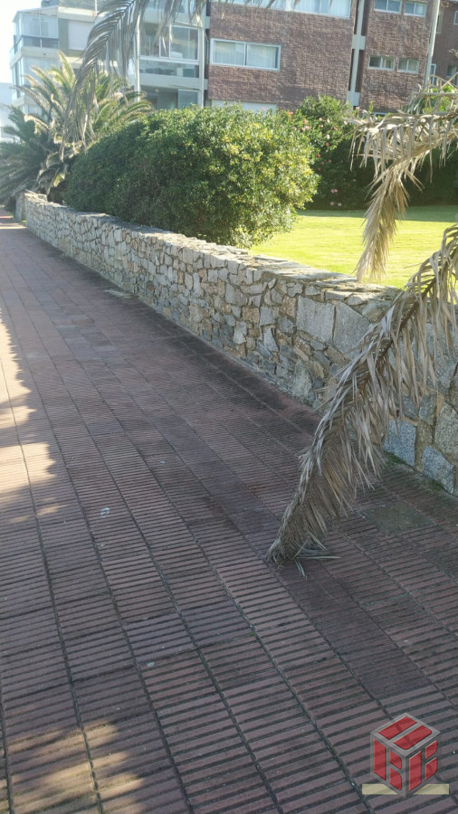 Terreno ID.8285 - Terreno en Punta del Este, Península