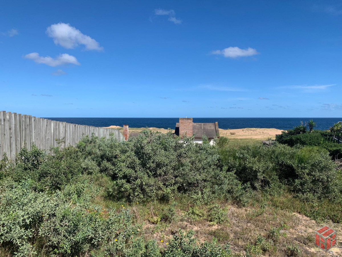 Terreno ID.8962 - lindo lote con vista al mar