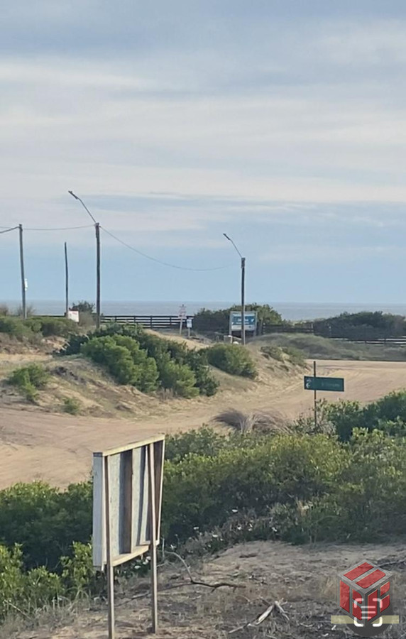 Terreno ID.8945 - SE VENDE 1000 CON VISTA AL MAR