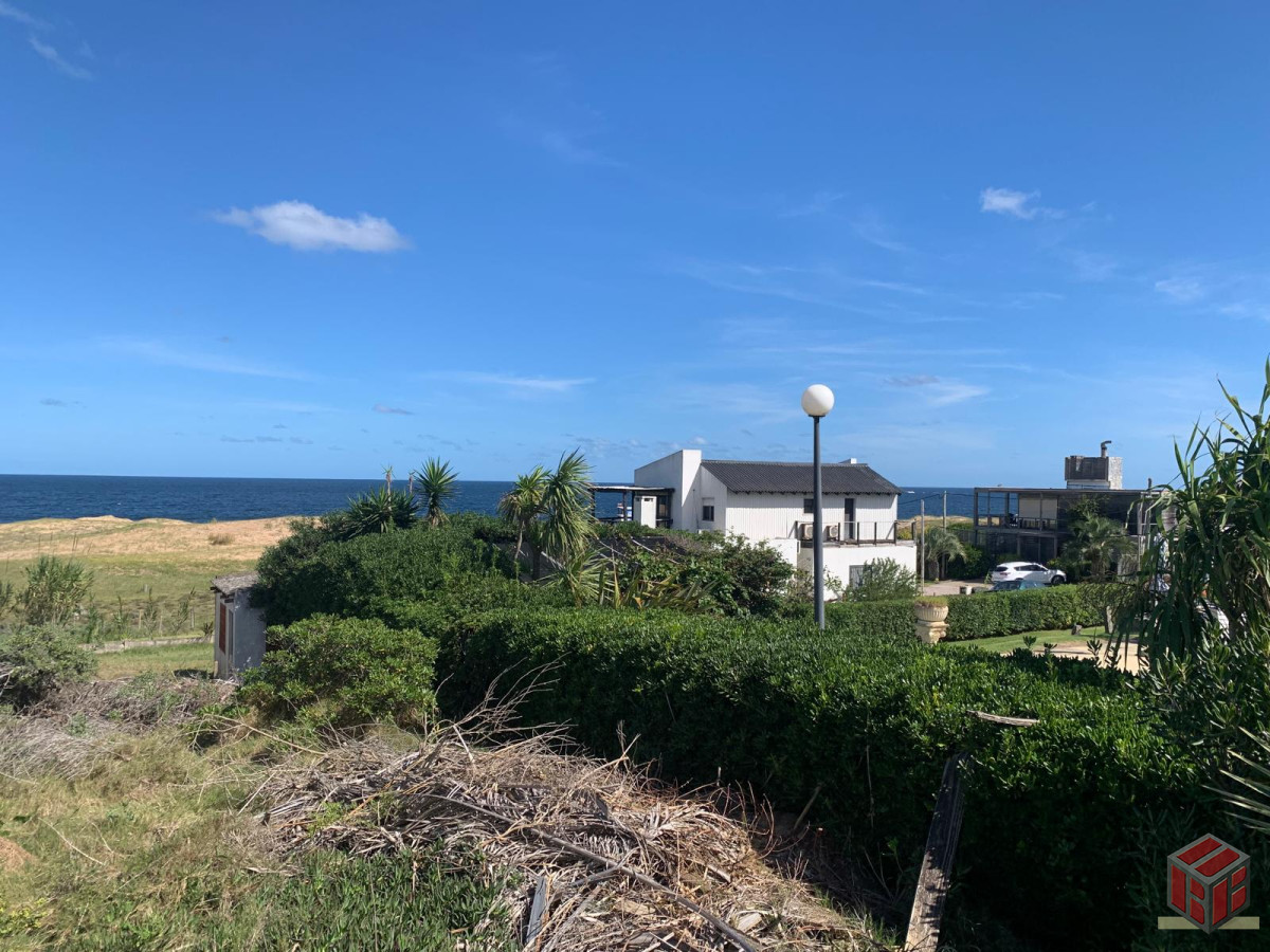 Terreno ID.8962 - lindo lote con vista al mar