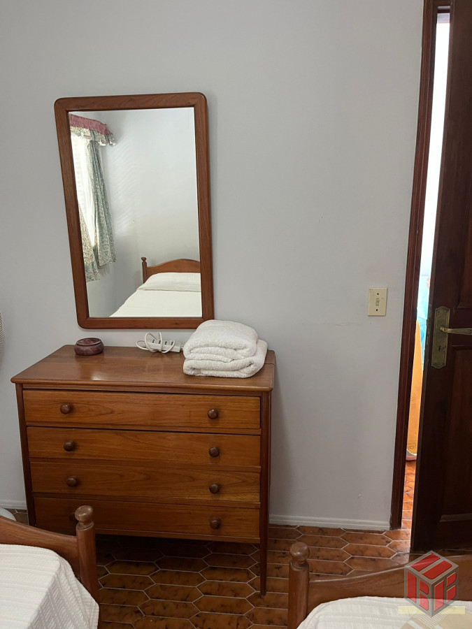 Apartamento ID.8728 - playa brava con estufa a leña