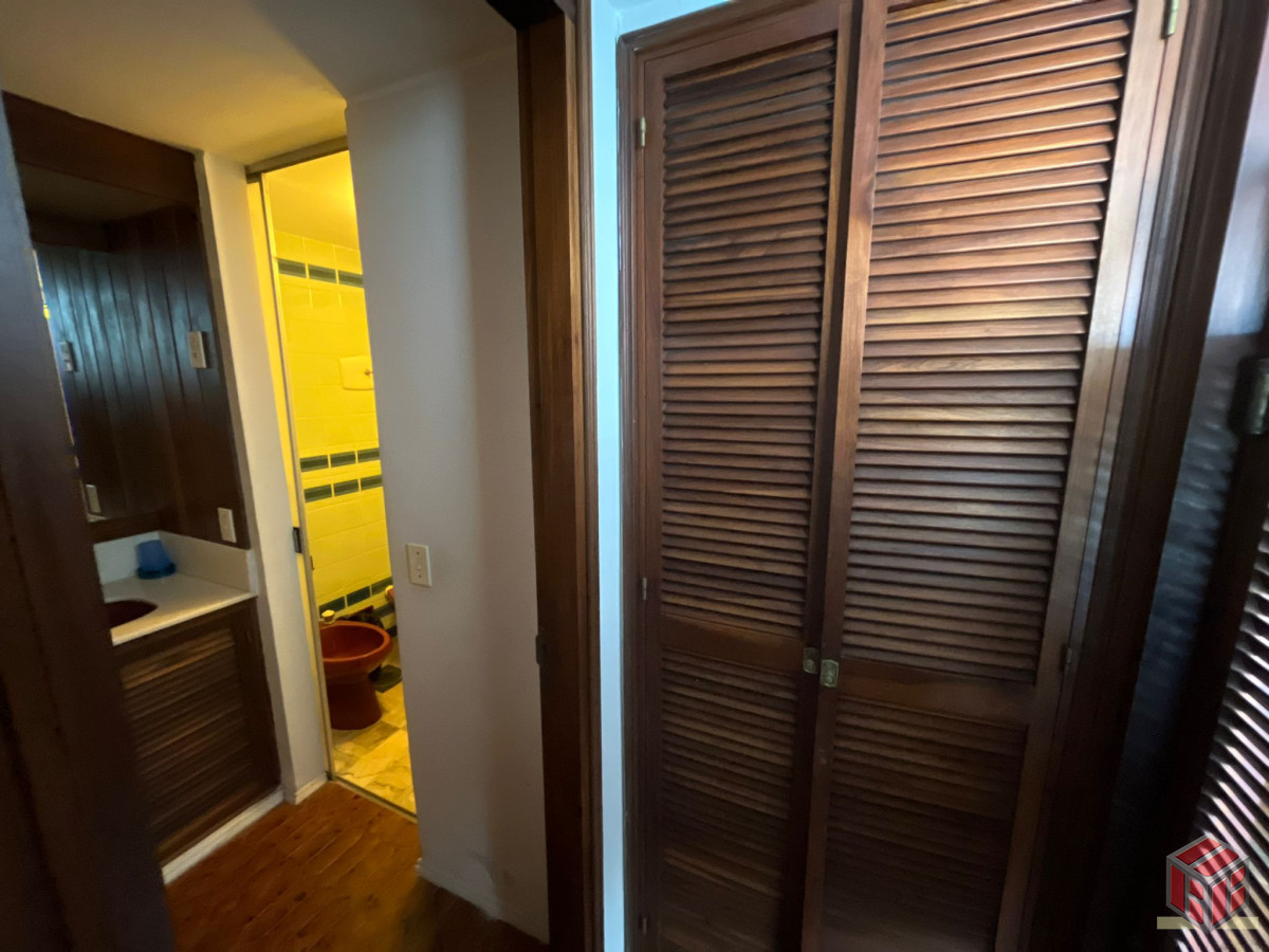 Apartamento ID.8728 - playa brava con estufa a leña