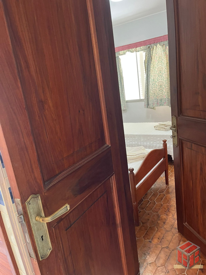 Apartamento ID.8728 - playa brava con estufa a leña
