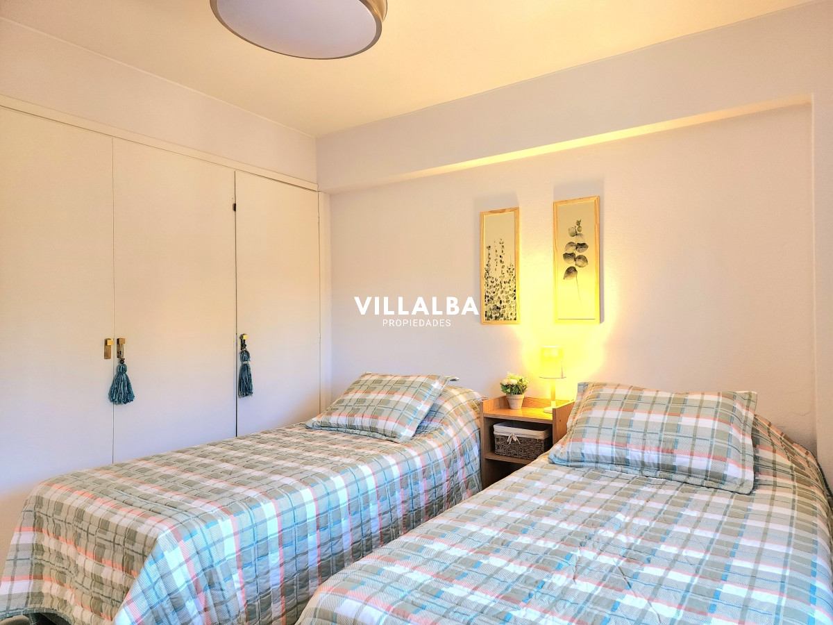 Apartamento ID.3710 - Oportunidad impecable 2 dorm!!