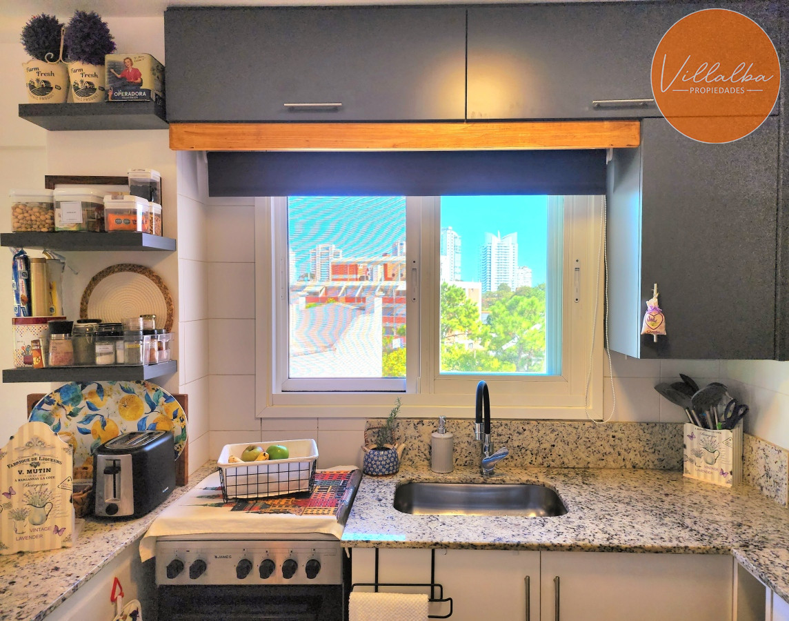 Apartamento ID.3710 - Oportunidad impecable 2 dorm!!