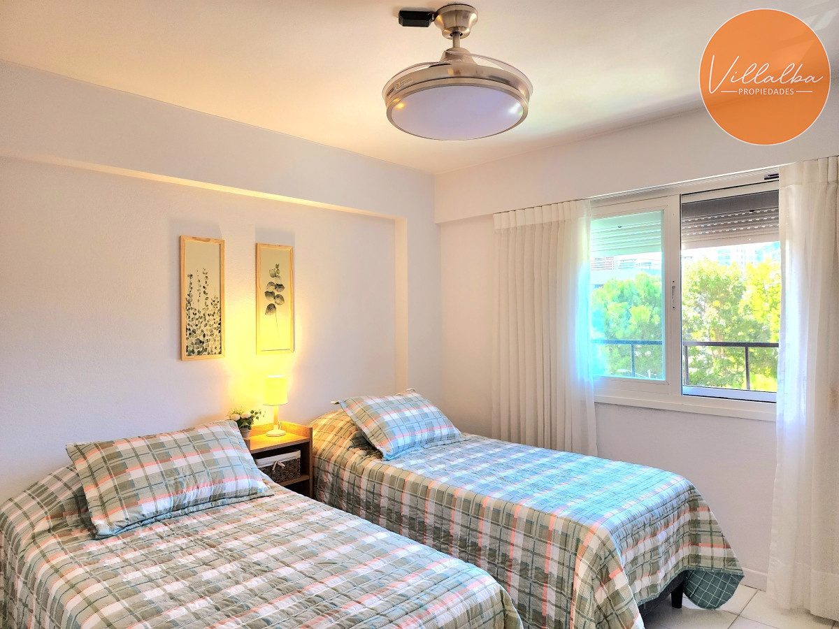 Apartamento ID.3710 - Oportunidad impecable 2 dorm!!