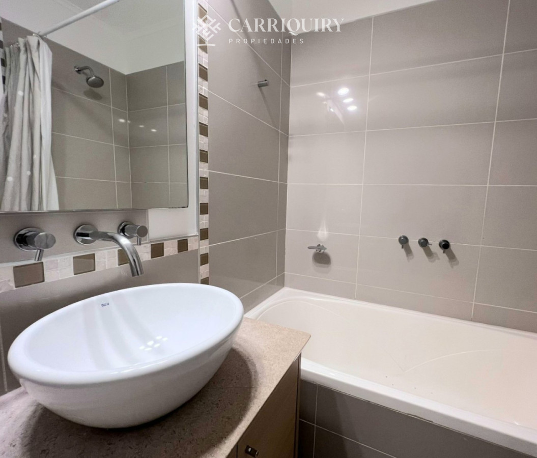Apartamento ID.10263/Apartamento-en-venta-de-4-dormitorios-y-3-baños-en-Punta-del-Este - Apartamento 2 Dormitorios Ocean Drive 