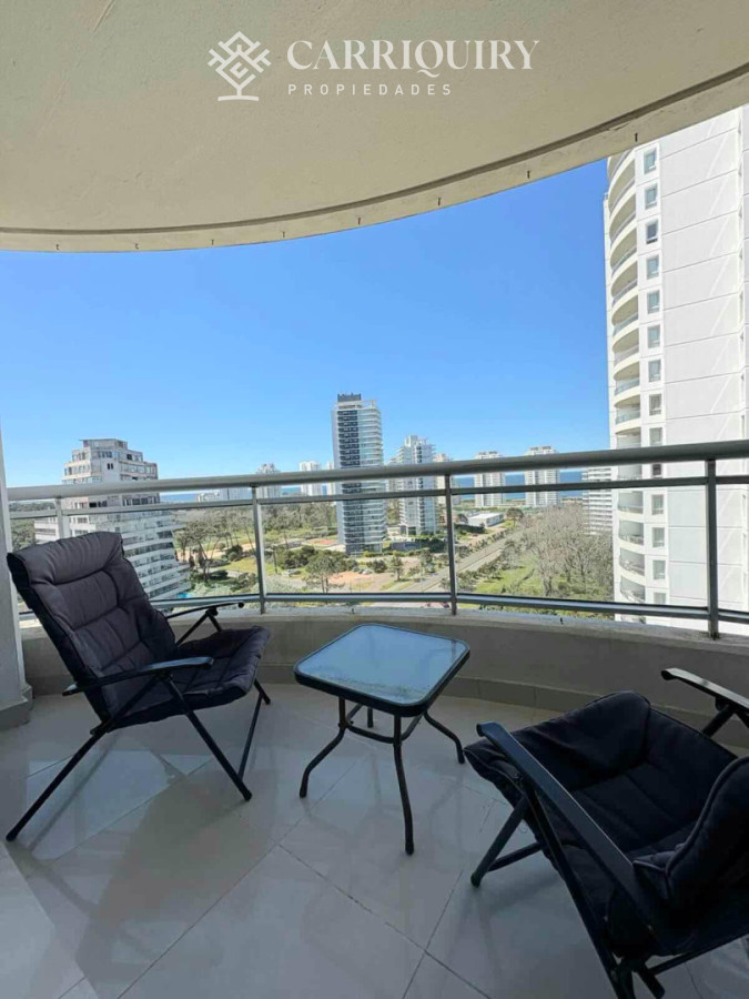 Apartamento ID.10263/Apartamento-en-venta-de-4-dormitorios-y-3-baños-en-Punta-del-Este - Apartamento 2 Dormitorios Ocean Drive 