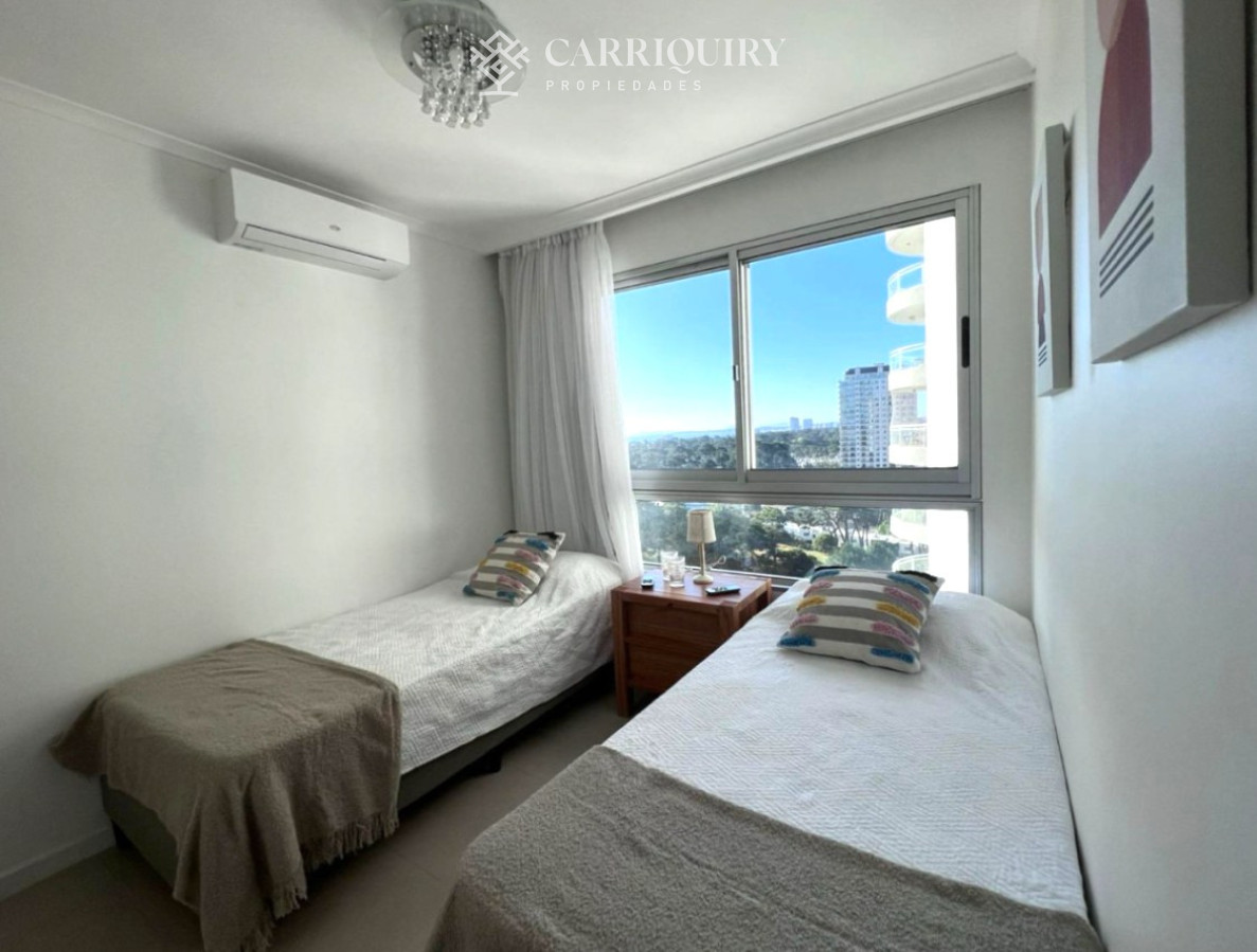 Apartamento ID.10263/Apartamento-en-venta-de-4-dormitorios-y-3-baños-en-Punta-del-Este - Apartamento 2 Dormitorios Ocean Drive 