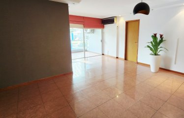 Apartamento 3 Dormitorios en Venta sobre Av.Roosevelt