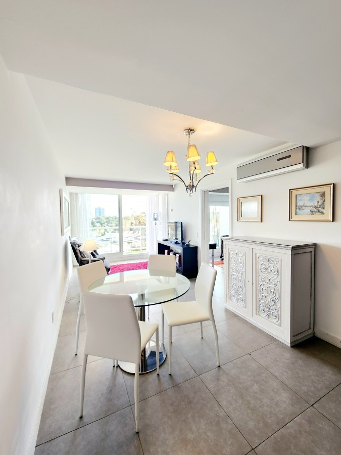 Yoo Apartamento en Venta de 1 Dormitorio, Punta del Este