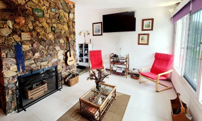 Casa en Venta y Alquiler Anual