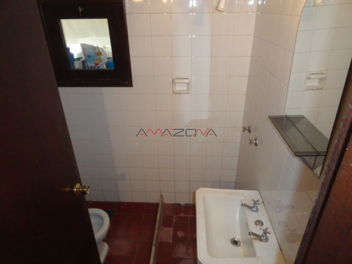 Casa ID.5000 - EXCELENTE MANSIÓN CERCA DEL SHOPINNG EN VENTA Y ALQUILER