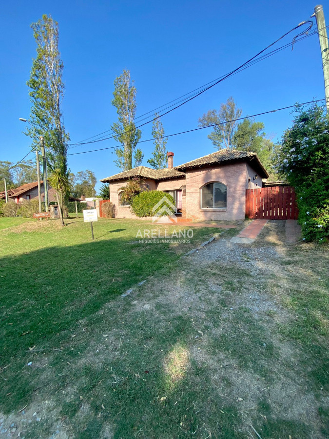 Casa ID.4668 - CASA EL TESORO EXCELENTE CONSTRUCCIÓN Y ESTILO TRADICIONAL 