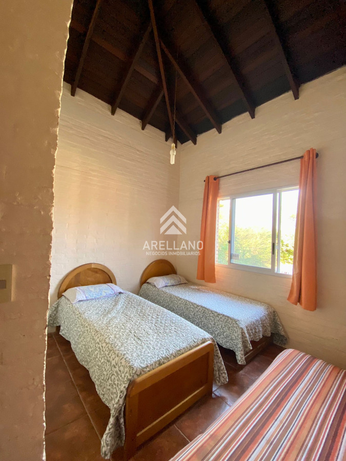 Casa ID.4668 - CASA EL TESORO EXCELENTE CONSTRUCCIÓN Y ESTILO TRADICIONAL 
