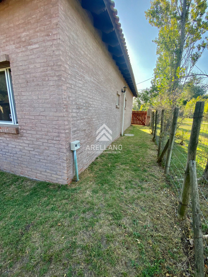 Casa ID.4668 - CASA EL TESORO EXCELENTE CONSTRUCCIÓN Y ESTILO TRADICIONAL 