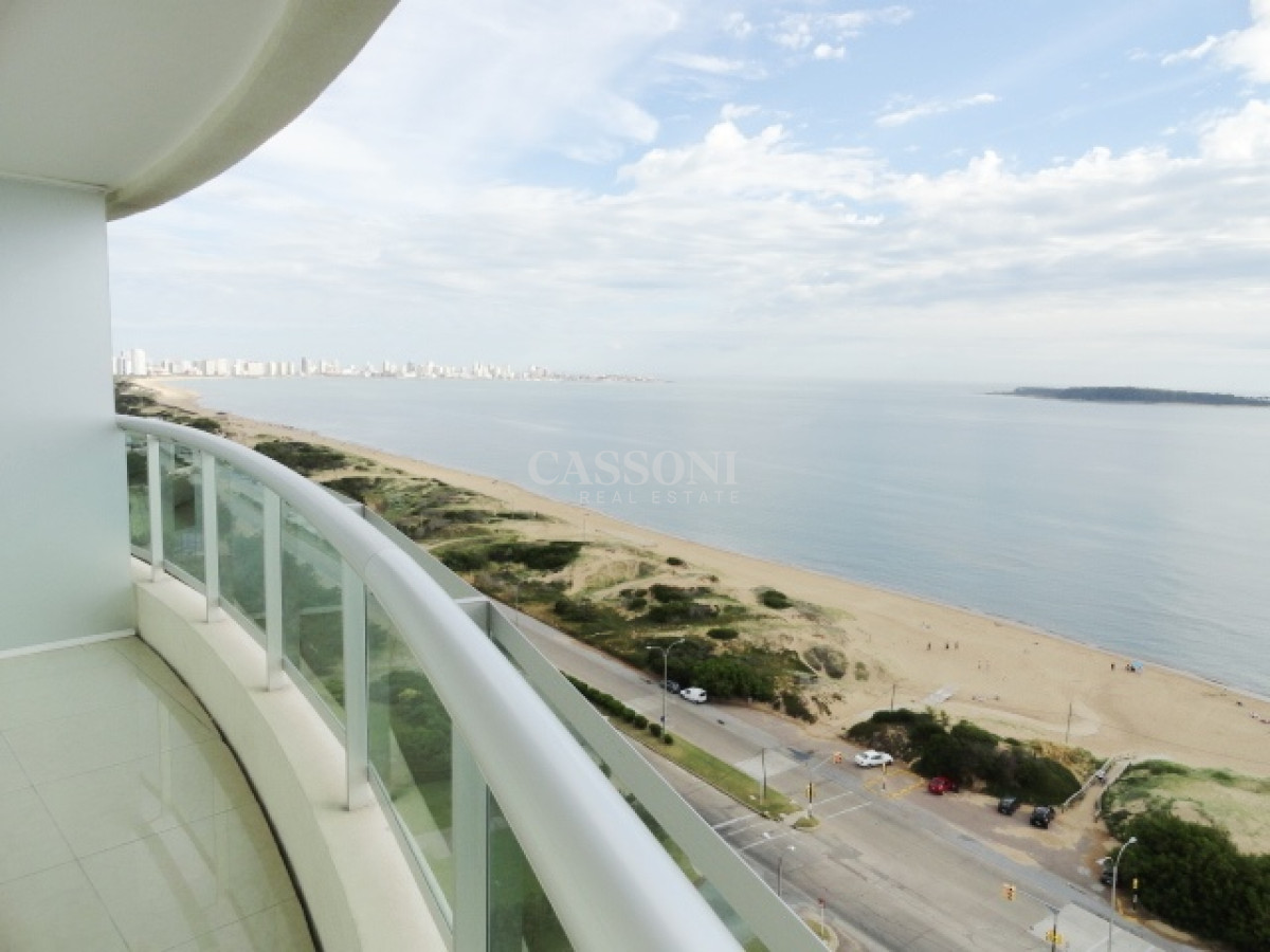 Apartamento ID.4564 - AQUARELA ALQUILER TEMPORADA ANUAL E INVERNAL--EXCELENTE APTO CON TODA LA VISTA A LA MANSA  PUNTA DEL ESTE