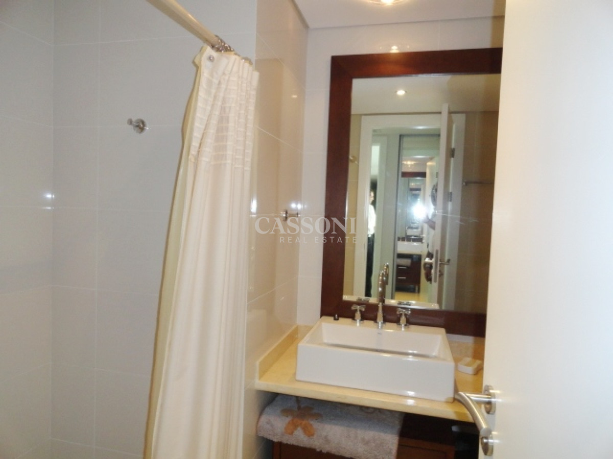 Apartamento ID.4564 - AQUARELA ALQUILER TEMPORADA ANUAL E INVERNAL--EXCELENTE APTO CON TODA LA VISTA A LA MANSA  PUNTA DEL ESTE