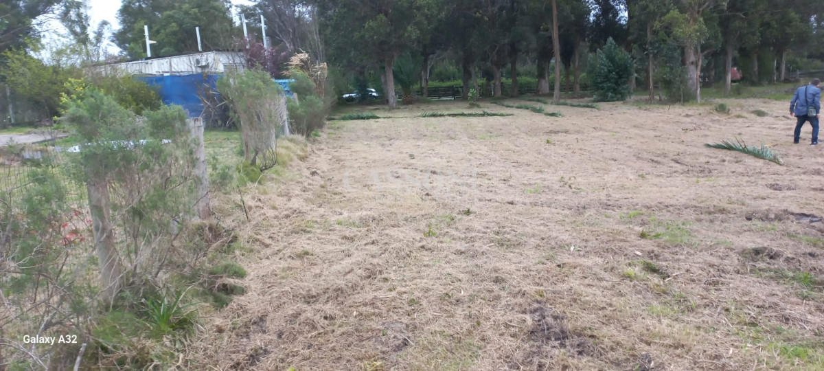 Terreno ID.1720 - TERRENO EL TESORO-MIRAMAR ACRES-ALTO 900 m2