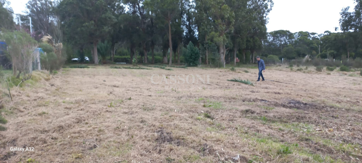 Terreno ID.1720 - TERRENO EL TESORO-MIRAMAR ACRES-ALTO 900 m2