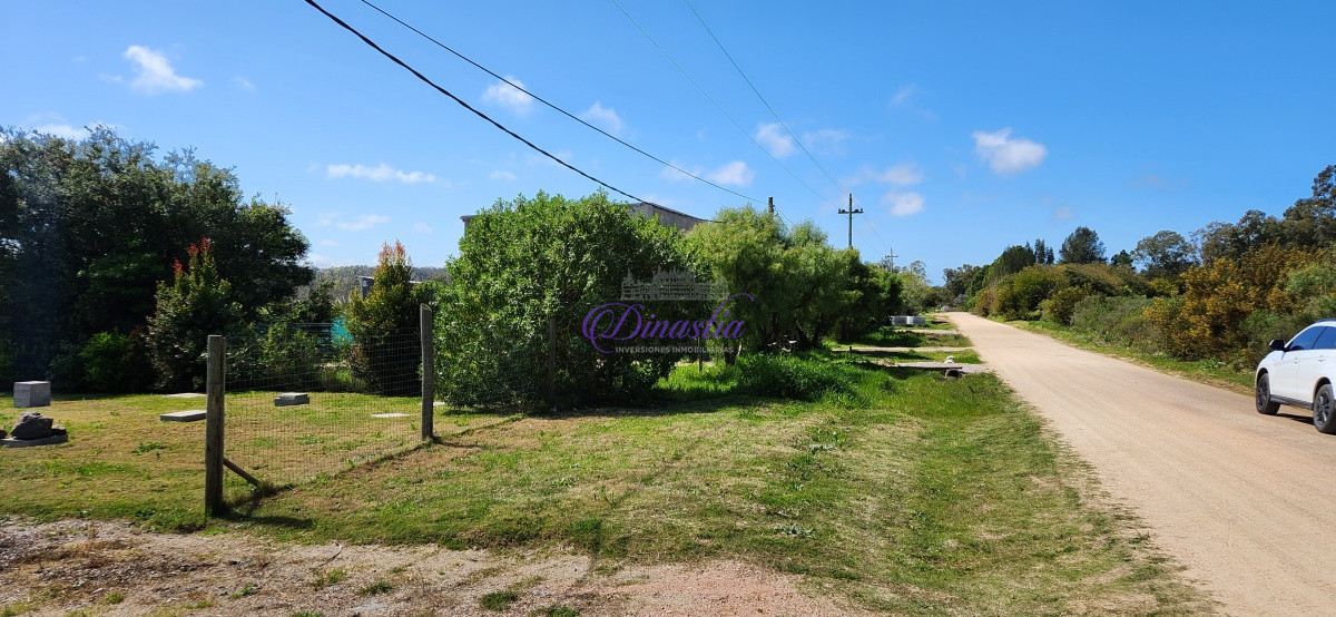 Casa ID.112 - Venta Terreno en Miramar Acres con piscina en La Barra, Maldonado