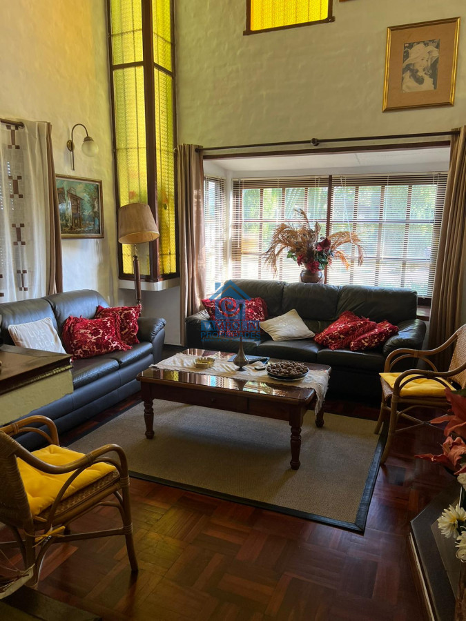 Casa ID.288 - VENTA ALQUILER TEMPORADA Y ANUAL COQUETA CABAÑA EN PINARES -  PUNTA DEL ESTE