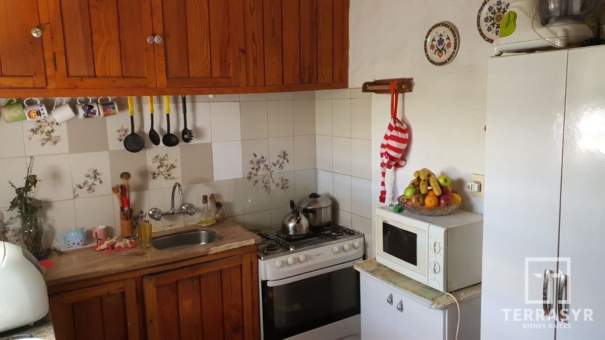 Casa ID.697 - VENTA CASA CÓMODA  PARA INVERSIÓN, CON RENTA EN EL TESORO - PUNTA DEL ESTE