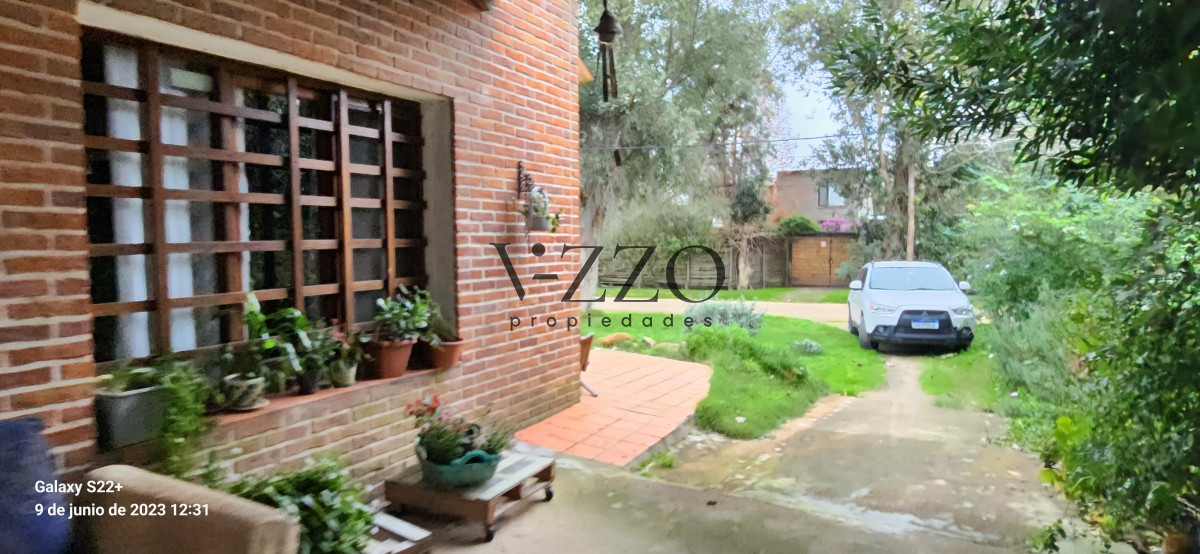 Casa ID.1113/VENTA-CASA-CÓMODA-,-CON-RENTA-EN-EL-TESORO---PUNTA-DEL-ESTE - VENTA CASA CÓMODA , CON RENTA EN EL TESORO - PUNTA DEL ESTE