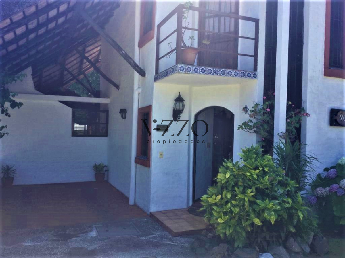 Casa ID.846/VENTA-ALQUILER-TEMPORADA-Y-ANUAL-COQUETA-CABAÑA-EN-PINARES----PUNTA-DEL-ESTE - VENTA ALQUILER TEMPORADA Y ANUAL COQUETA CABAÑA EN PINARES -  PUNTA DEL ESTE