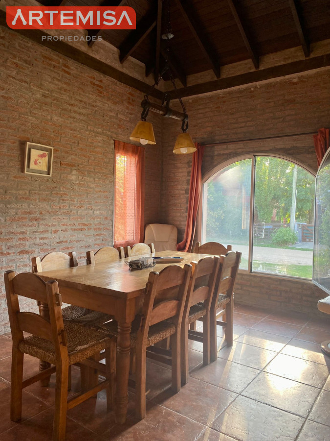 Casa ID.464 - CASA EL TESORO EXCELENTE CONSTRUCCIÓN Y ESTILO TRADICIONAL 