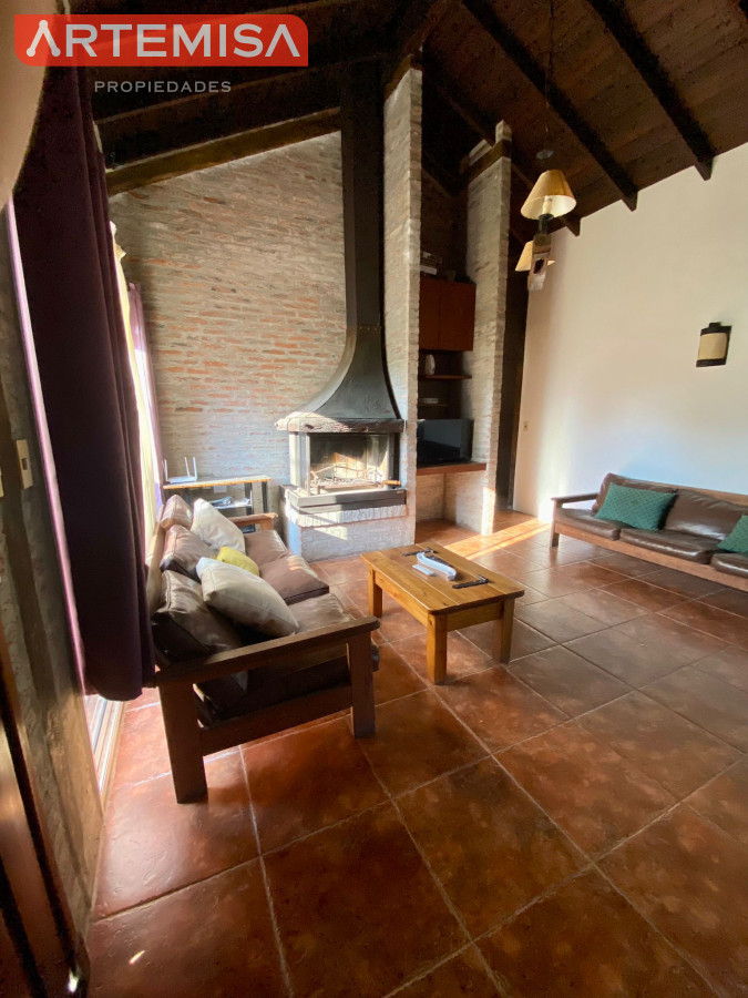 Casa ID.464 - CASA EL TESORO EXCELENTE CONSTRUCCIÓN Y ESTILO TRADICIONAL 