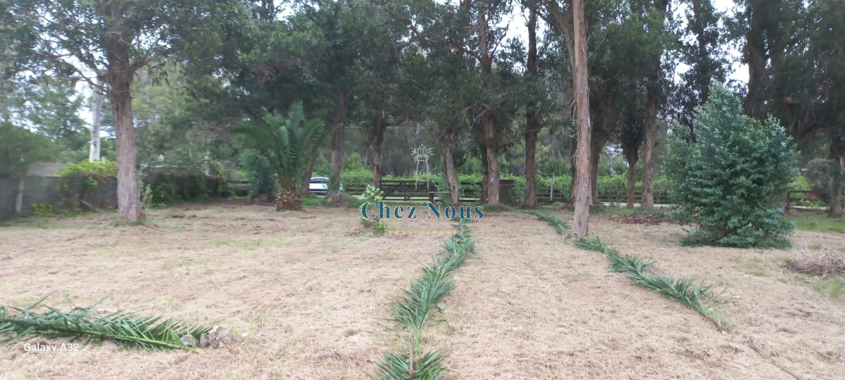 Terreno ID.546 - TERRENO EL TESORO-MIRAMAR ACRES-ALTO 900 m2