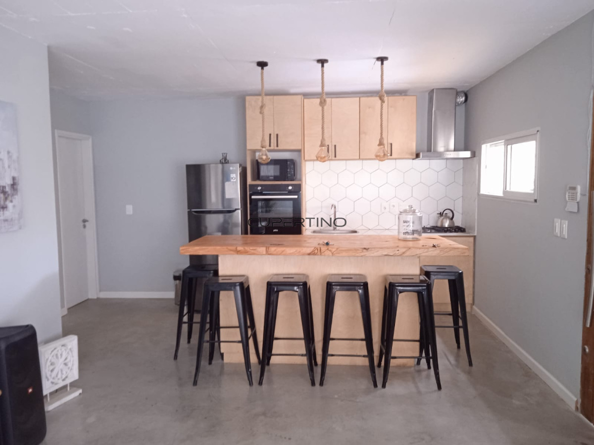 Casa nueva tradicional en una planta mucha luz EL TESORO . — foto 4