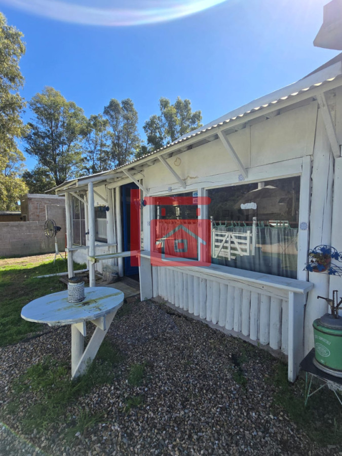 Local Comercial ID.1523 - Título: Local Versátil en El Tesoro - La Barra