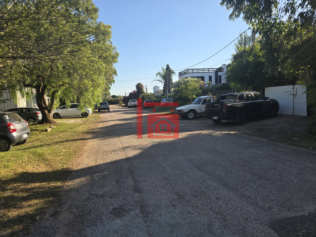 Terreno ID.552 - Terreno Comercial exelente entorno a metros de Ruta 10 300m2