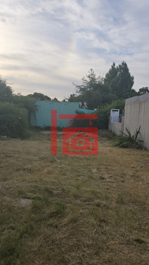 Terreno ID.552 - Terreno Comercial exelente entorno a metros de Ruta 10 300m2