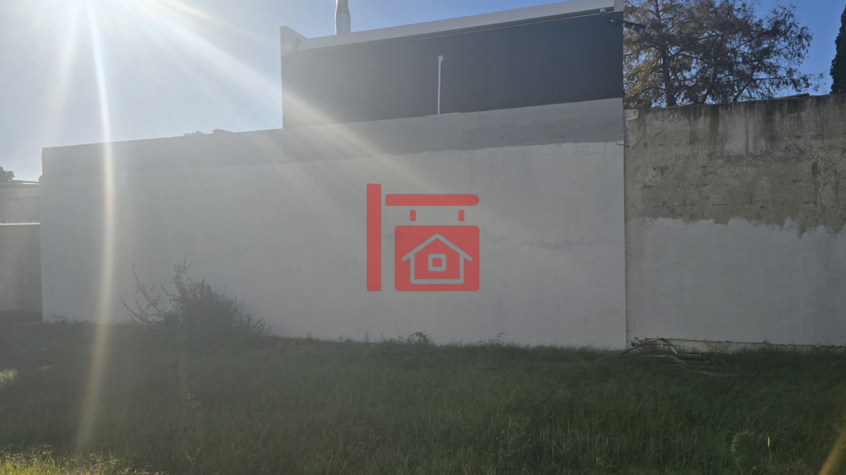 Terreno ID.552 - Terreno Comercial exelente entorno a metros de Ruta 10 300m2