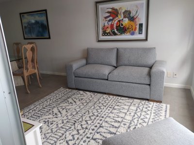 VENTA Y ALQUILER TEMPORADA MEJOR ZONA DE PLAYA MANSA PUNTA DEL ESTE APARTAMENTO A 50 M DE LA PLAYA TOTALMENTE EQUIPADO