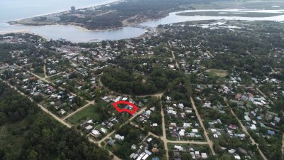 EL TESORO,Casa de 5 dormitorios con 1000m2 terreno 