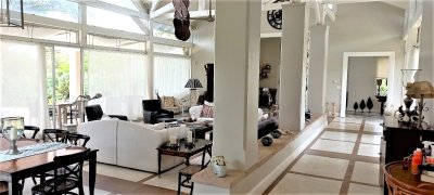 VENTA EXCEPCIONAL CASA EN LA BARRA