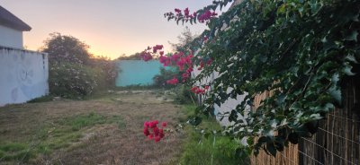 Terreno Comercial exelente entorno a metros de Ruta 10 300m2