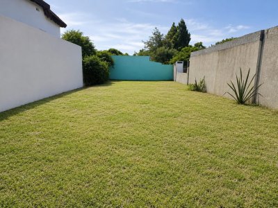 Terreno Comercial exelente entorno a metros de Ruta 10 300m2