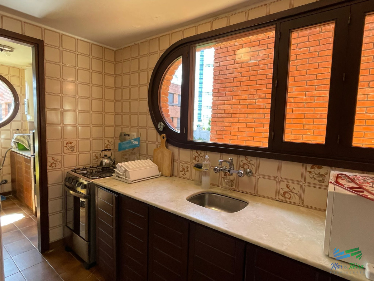 Apartamento ID.4887 - En venta apartamento 2 dormitorios en Playa Mansa, Punta del Este
