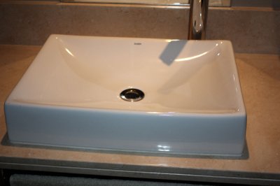 torre con servicio en parada 5 de avenida roosevelt - Ref : EQP1770 - EQU1770A