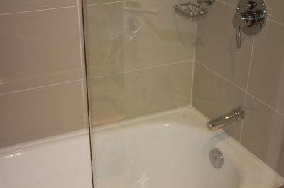 torre con servicio en parada 5 de avenida roosevelt - Ref : EQP1770 - EQU1770A