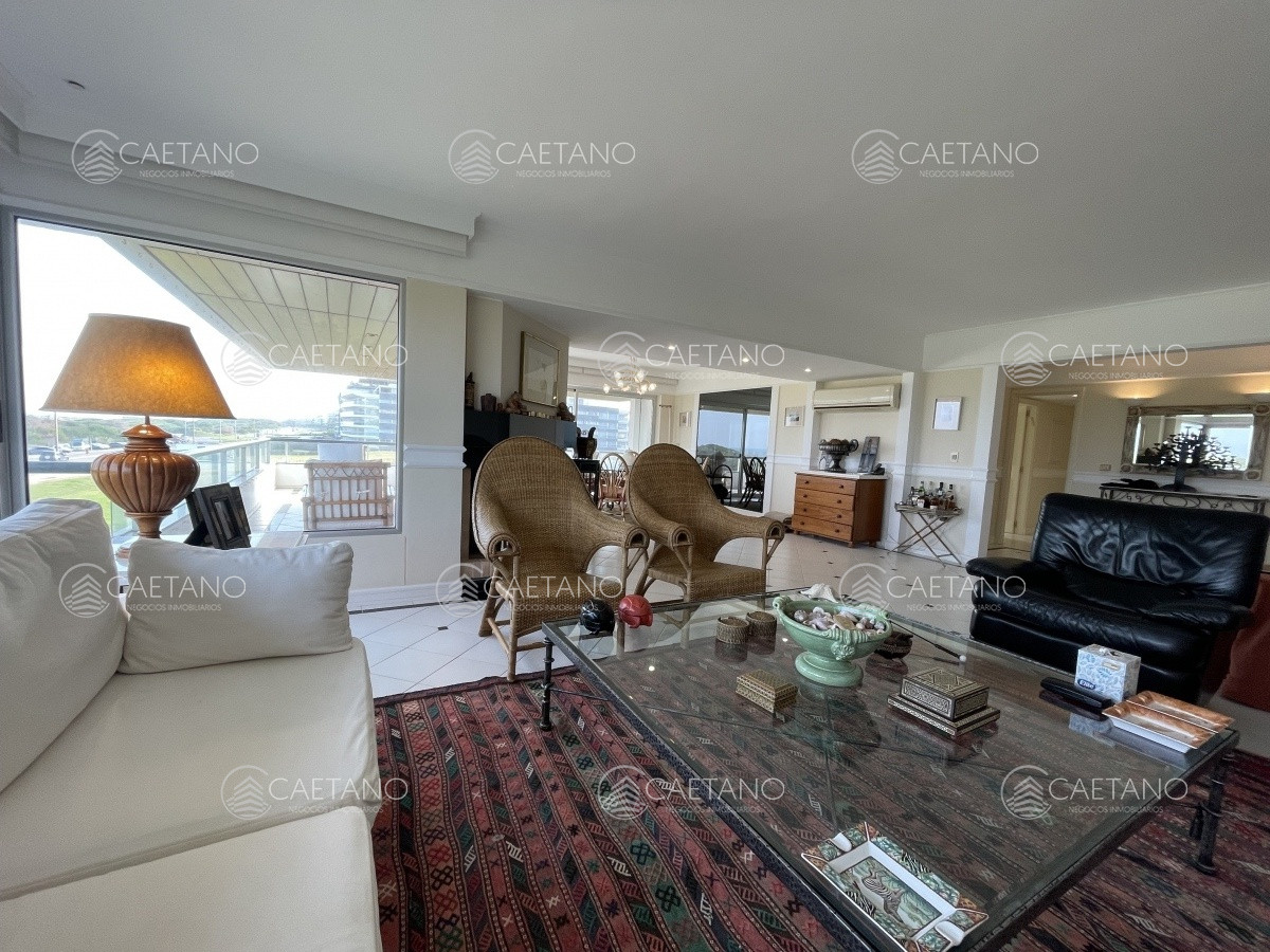 Brava - GoPunta - Portal Inmobiliario de Punta del Este - Maldonado