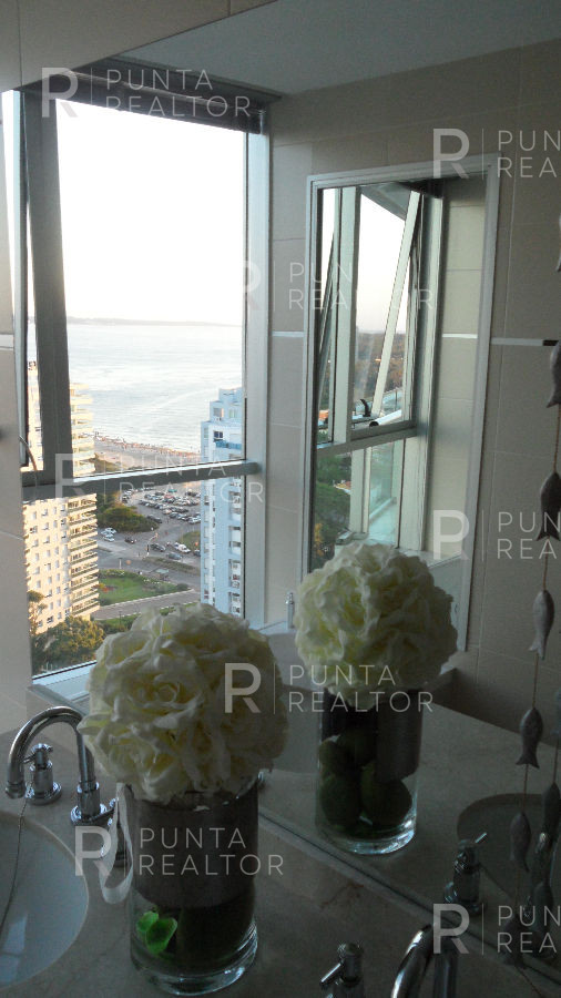 Apartamento ID.1067 - Apartamento en Punta del Este, Mansa