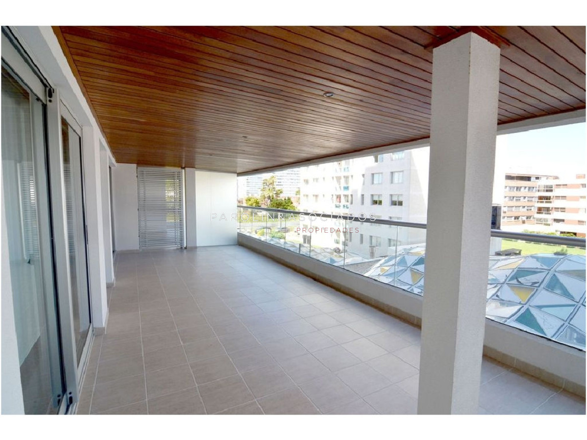 Aidy Grill - GoPunta - Portal Inmobiliario de Punta del Este - Maldonado