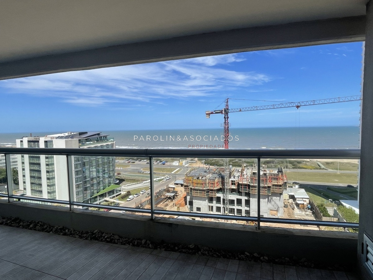 Brava - GoPunta - Portal Inmobiliario de Punta del Este - Maldonado