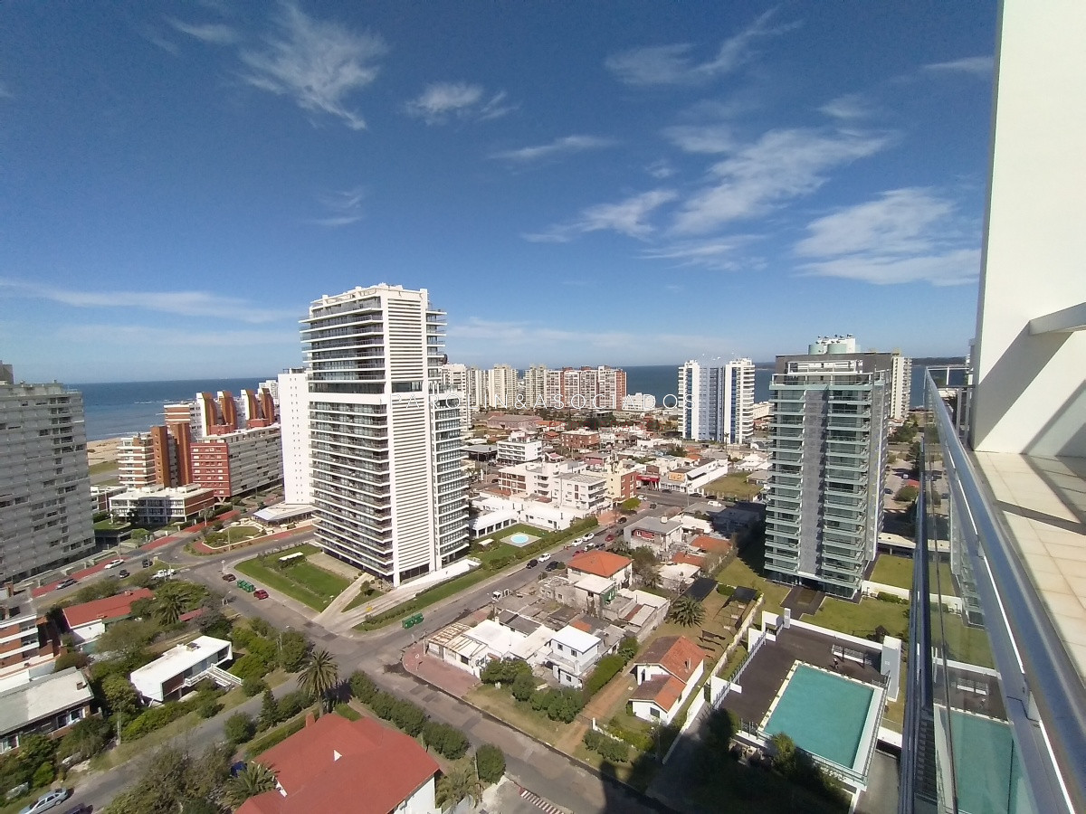 Brava - GoPunta - Portal Inmobiliario de Punta del Este - Maldonado